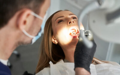 6 Early Warning Signs of Oral Cancer You Shouldn’t Ignore